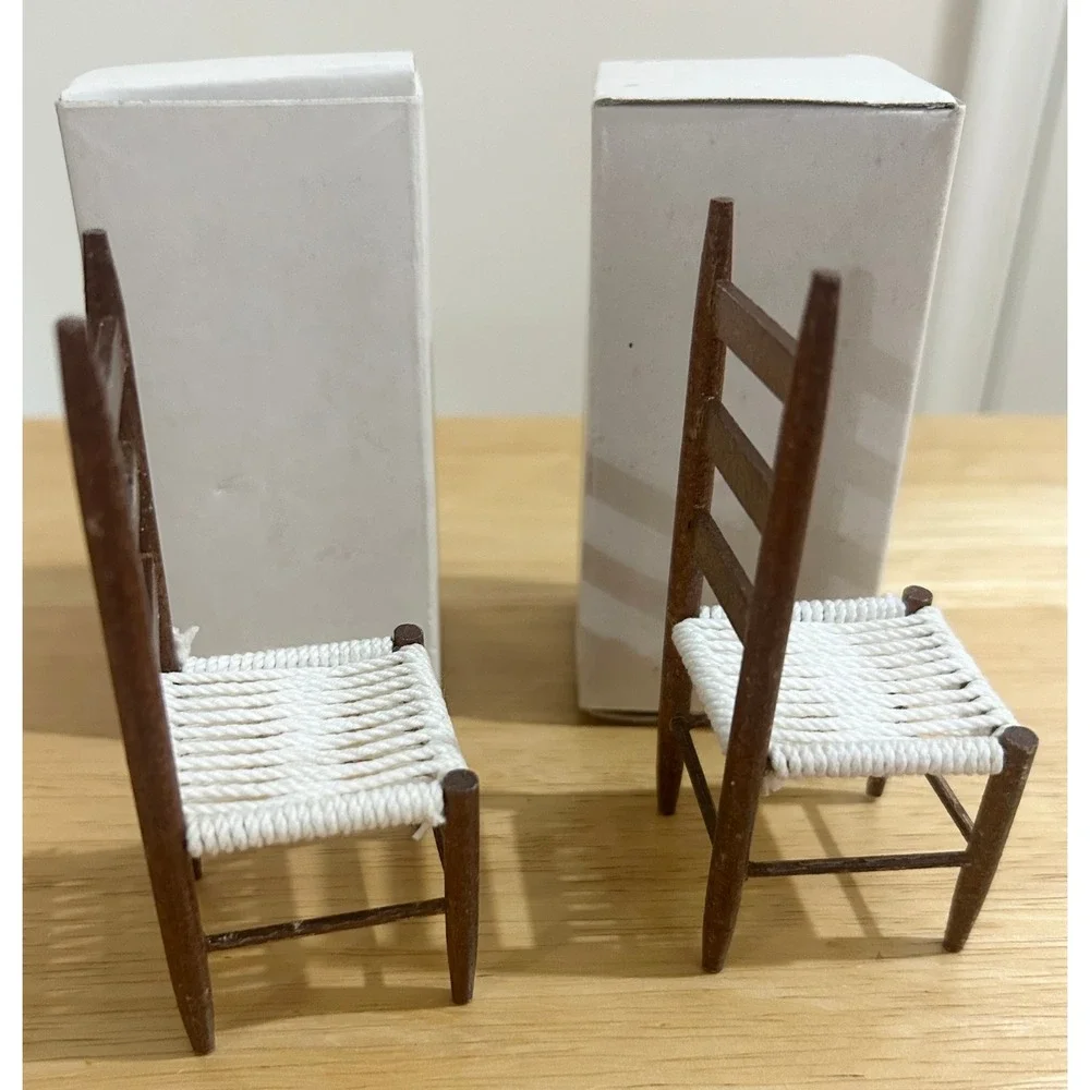 VTG Miniature Straight Chair Set 2pc Brown White Woven Seat Dollhouse 1817